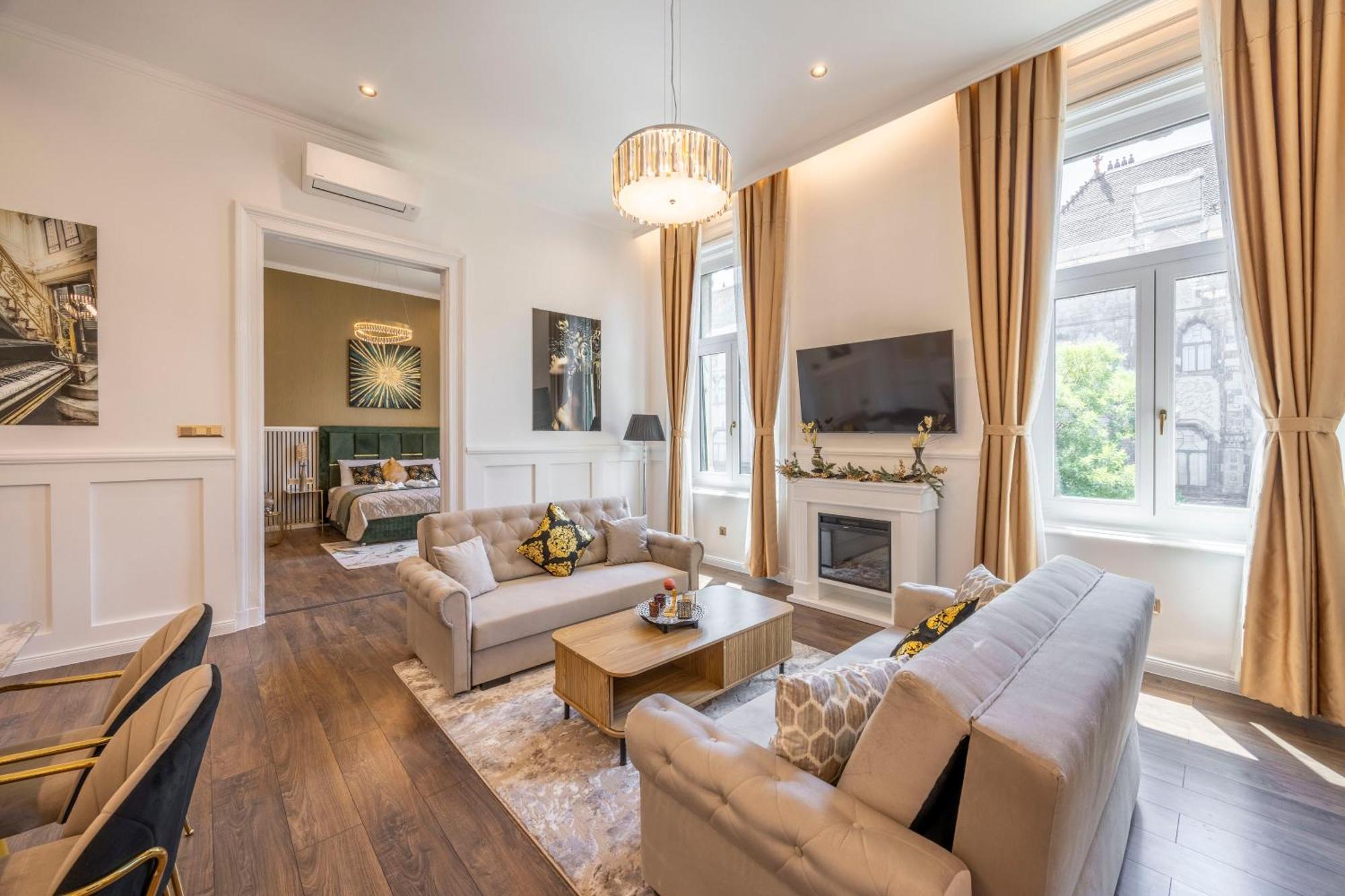 High-end Luxurious Quentin In The Heart Of Appartement Boedapest
